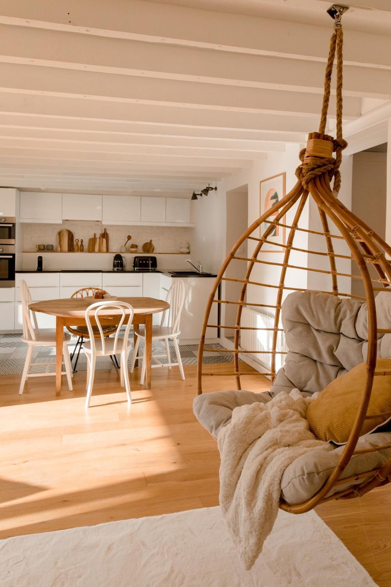 Logement Entier Ou A Partager Dans Maison Familiale A Rueil Malmaison, Proche De Paris La Defense Exterior photo